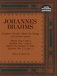 Brahms, Johannes: Complete chamber music for strings and clarinet quintet Score 